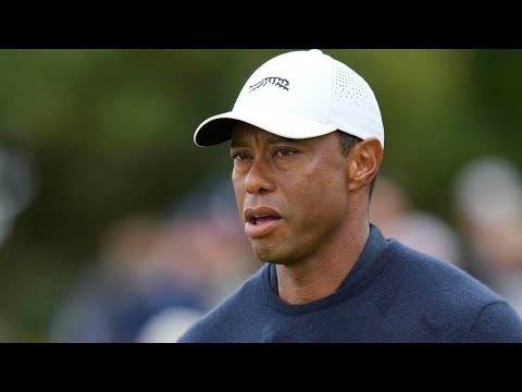 タイガー・ウッズは、12年間の関係について態度を変えた後、元キャディーへの恨みを捨てるよう促された