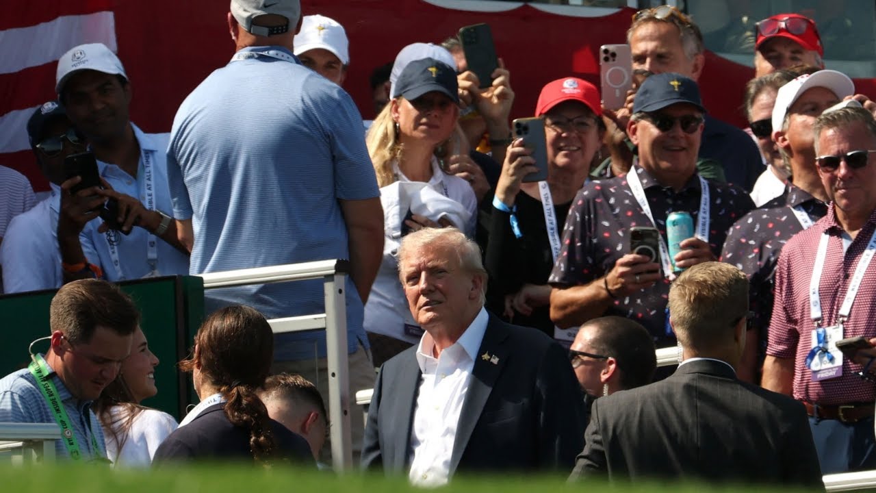 ルーク・ドナルドは、ドナルド・トランプのロリー・マキロイへのメッセージが、ヨーロッパチームの話題となったライダーカップにどのように影響を与えたかを明かした。