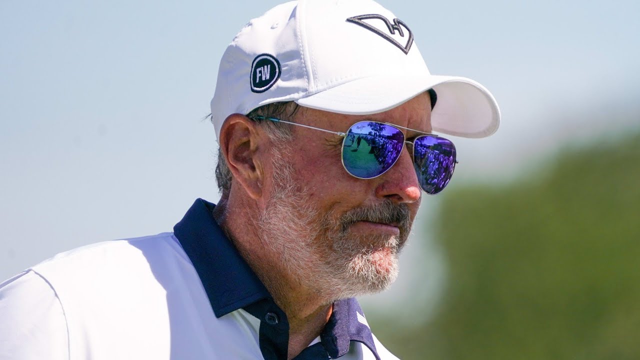 フィル・ミケルソンは、ライダーカップでギャビン・ニューサムを批判した後、彼に挑戦状を叩きつけた。