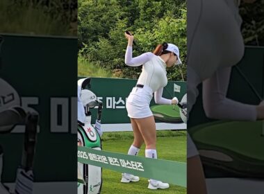 미녀골퍼의 아름다운 티샷 전 몸풀기 허리돌리기.유현주 프로#유현주#골프#KLPGA#스윙#미녀#골퍼#한국_여행사랑TV