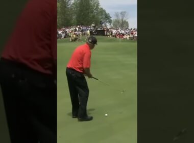 It doesn’t get more iconic than this! #golf #golfshorts #jacknicklaus #golfer #golfswing