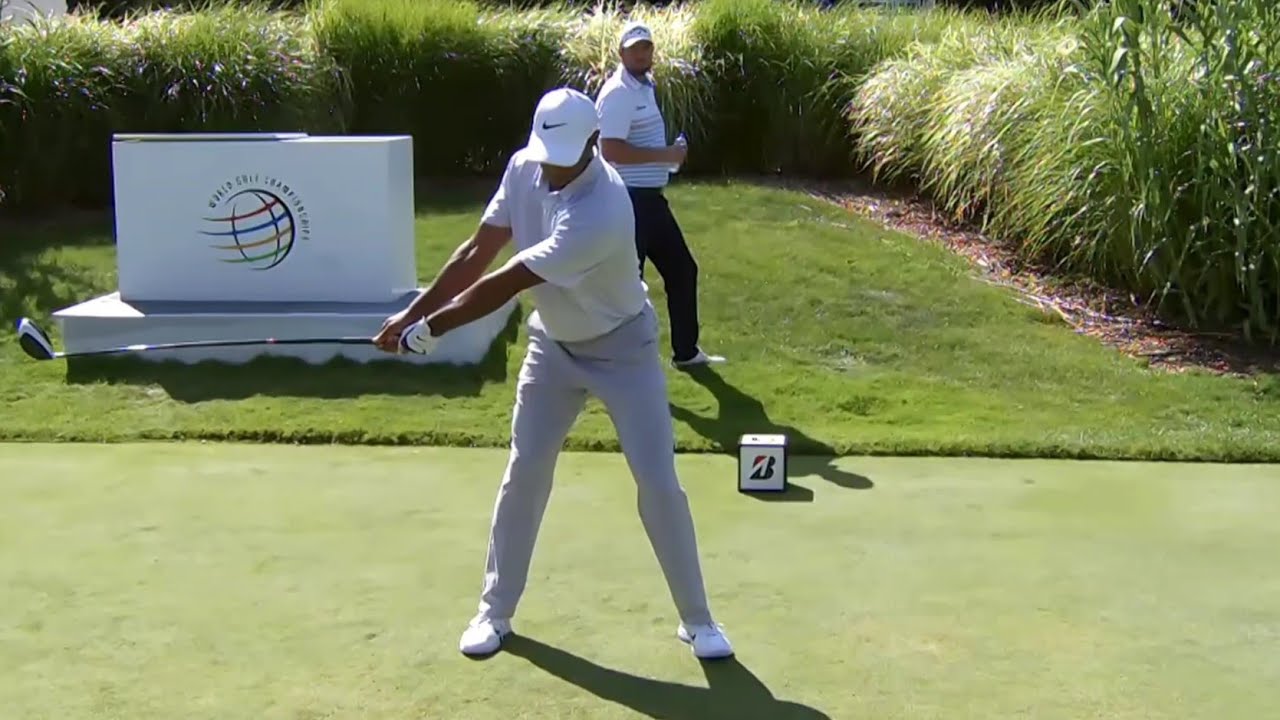 Tiger Woods Driver Swing in Super Slow-Mo,  "THE KING"