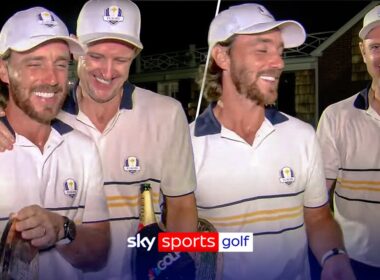 トミー・フリートウッドのインタビューは、ニクラウス・ジャクリン賞を受賞した後、ジャスティン・ローズに乱入されました！