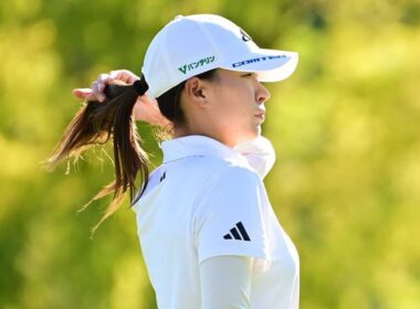 渋野 日向子 | 樋口久子 三菱電機レディスゴルフトーナメント