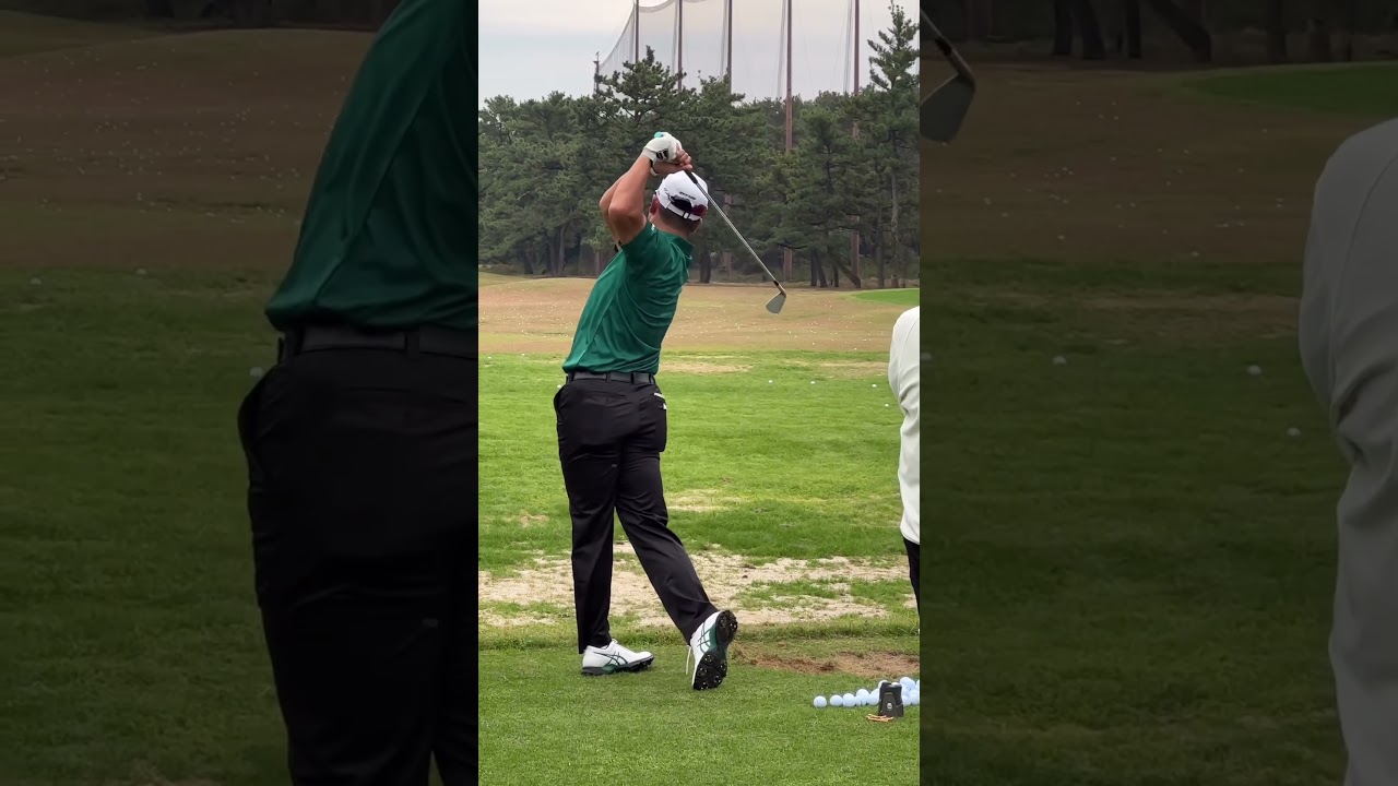 dunlop phoenix   練習場で見せる松山英樹選手のスイングはまさに芸術