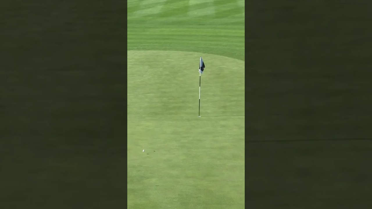Video Game Spin from Brooks Koepka 🎮 😳