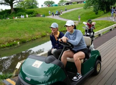 Sorry for this content" - Amanda Balionis and Michelle Wie dive into a hilarious‘hot mess challenge