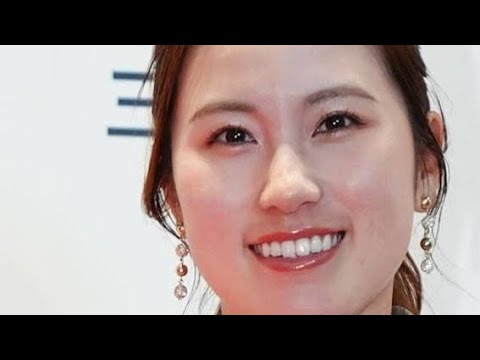 めちゃ綺麗」西村優菜が新年に赤の振り袖姿「Happyに溢れる素敵な年となりますように」