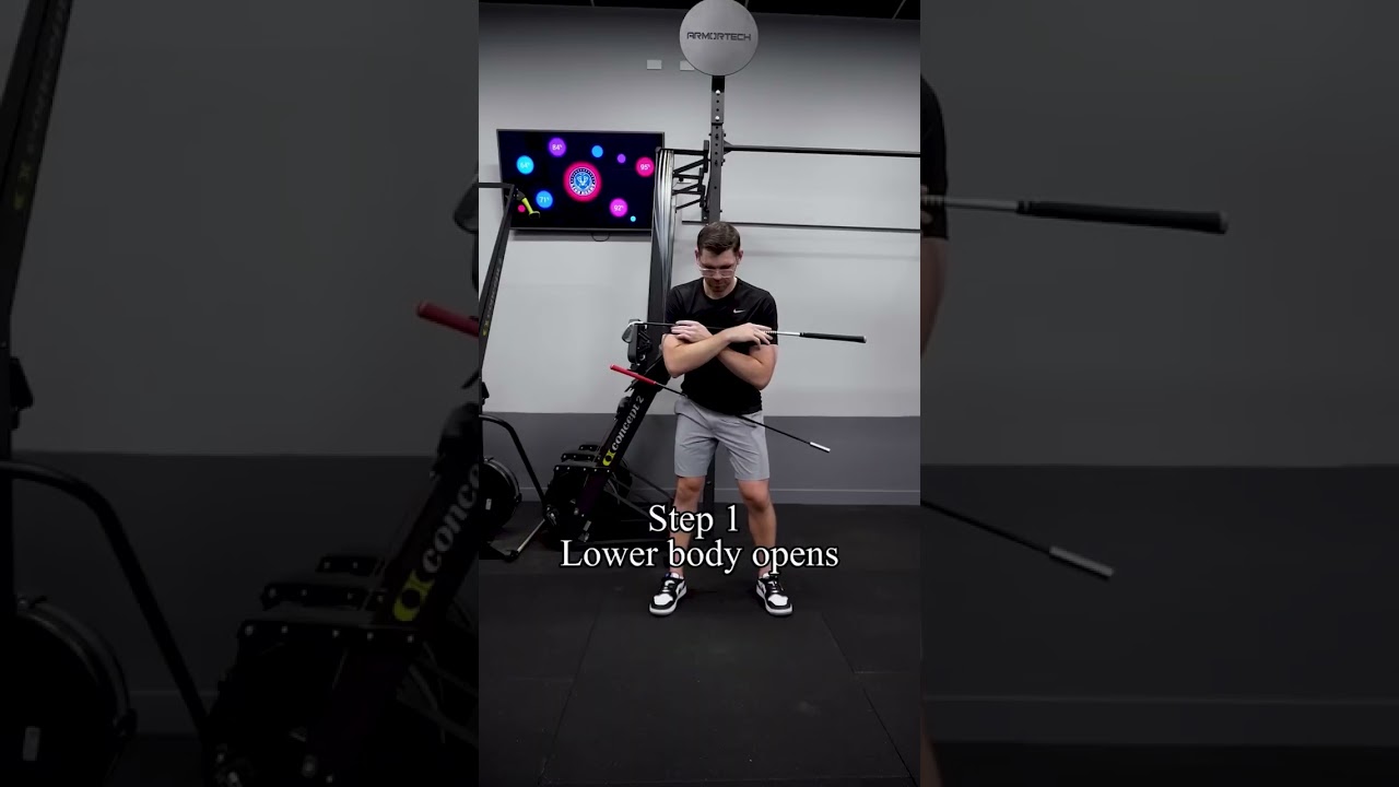 40 歳を超えるゴルファーの皆さん、アダム・スコットのようなスイングを目指してみませんか?