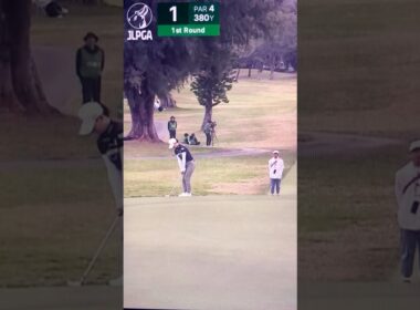 【鶴岡果恋】ダイキンオーキッドレディス　グリーン上のボールに当ててピンそばに付けるアプローチショット　#ゴルフ #golf #アプローチショット