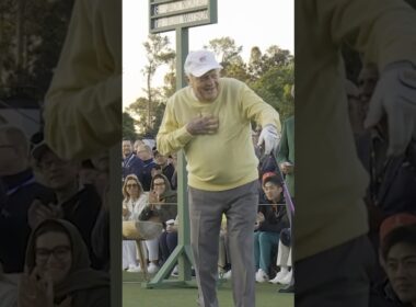 Jack Nicklaus tees off as Honorary Starter. #themasters