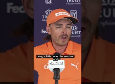 Rickie Fowler reacts to falling just short of his first win in three years 😔