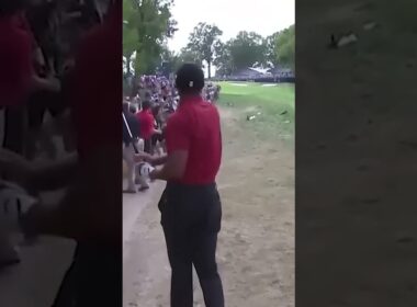 Tiger Woods' Clutch Recovery Moment at 2018 PGA Championship